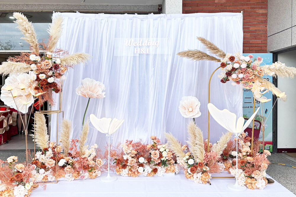 《光落花語｜柔霧系婚禮佈置》 Whisper of Light & Bloom